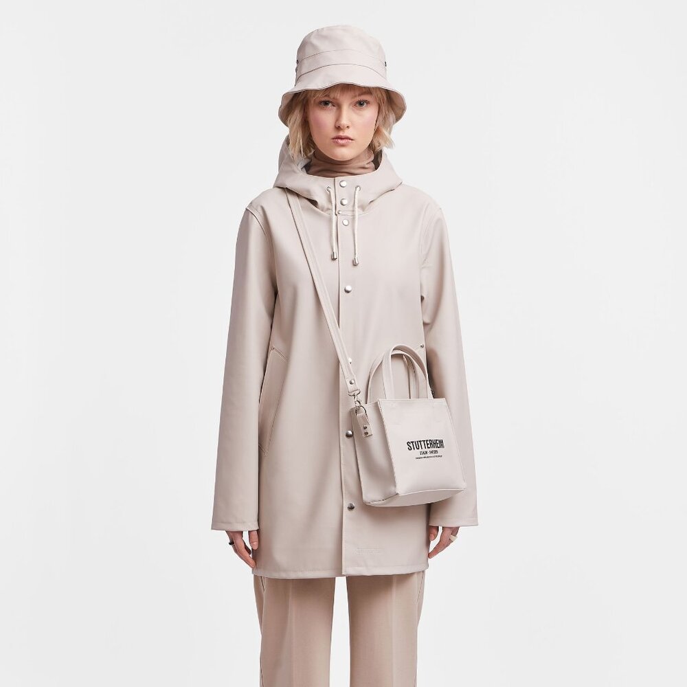 Stutterheim Stockholm Raincoat - Unisex - XXXS - Light Sand